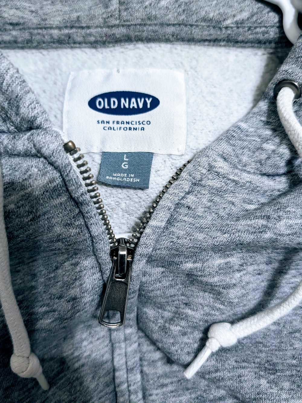 Old Navy Men's Gray Zip Hoodie Sweater - Large